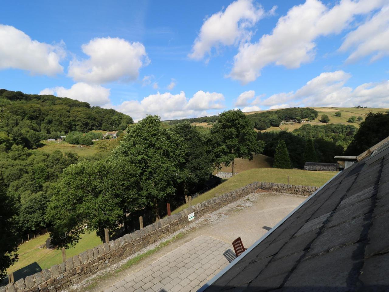 Hove Wood View Villa Hebden Bridge Esterno foto