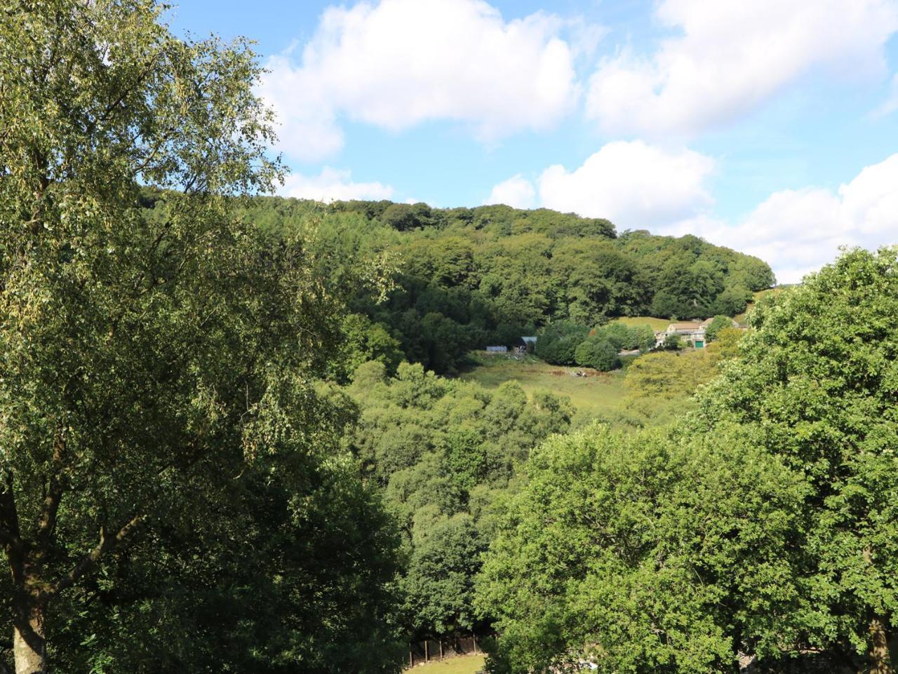 Hove Wood View Villa Hebden Bridge Esterno foto